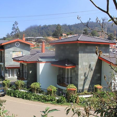 Two Seas Residence Ооти Екстериор снимка