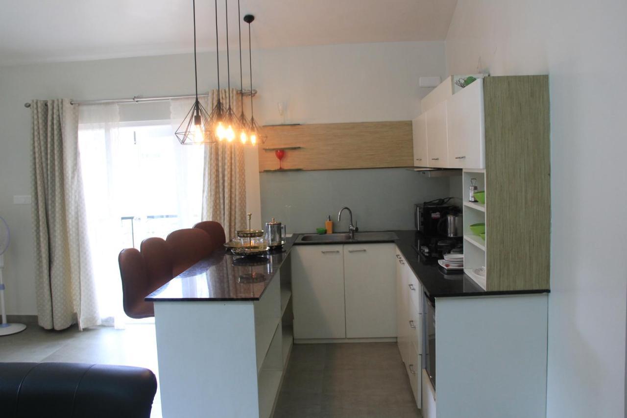 Two Seas Residence Ооти Екстериор снимка