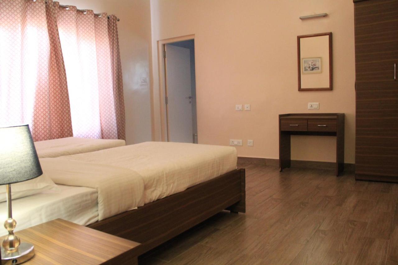 Two Seas Residence Ооти Екстериор снимка