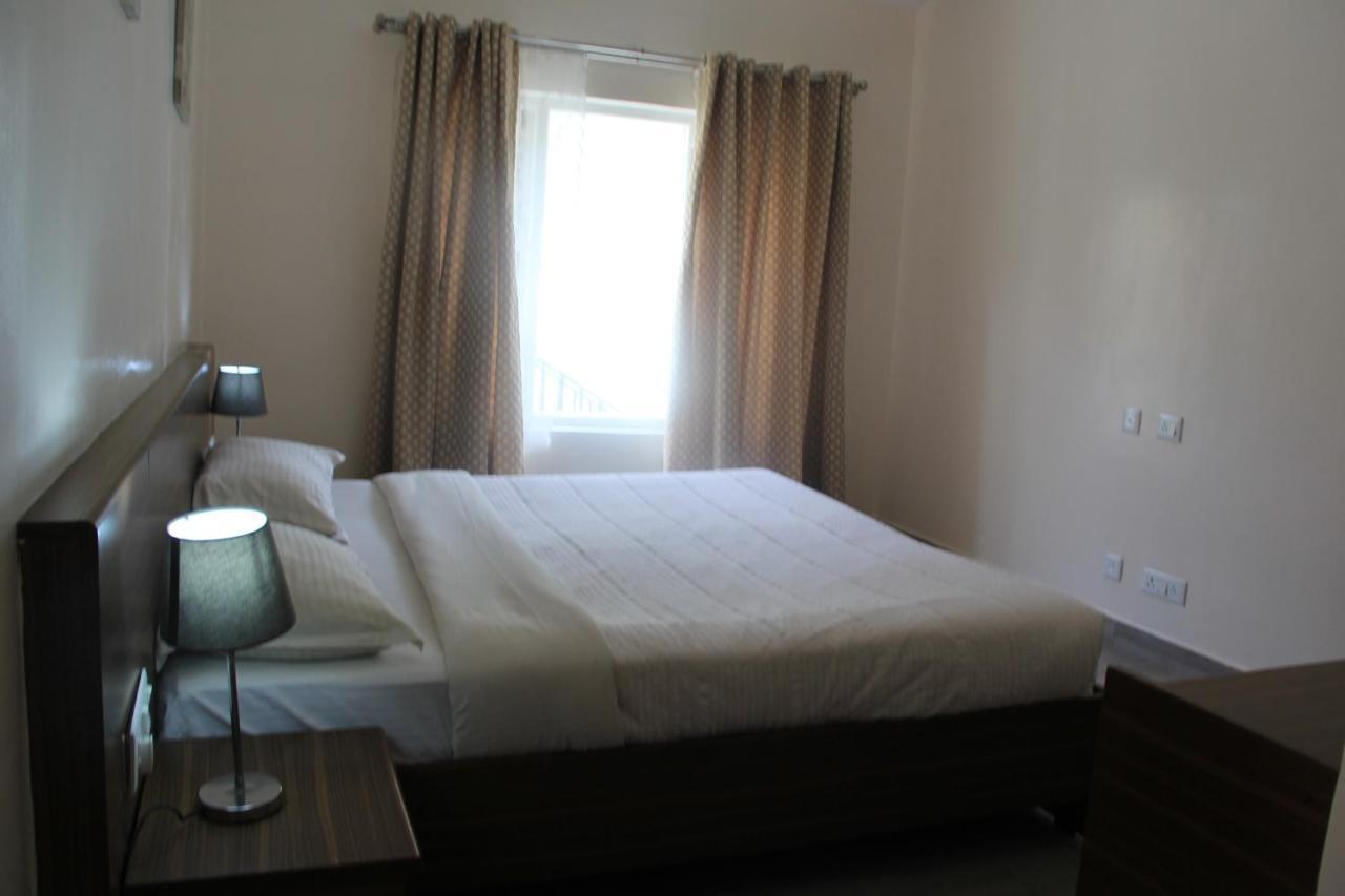 Two Seas Residence Ооти Екстериор снимка