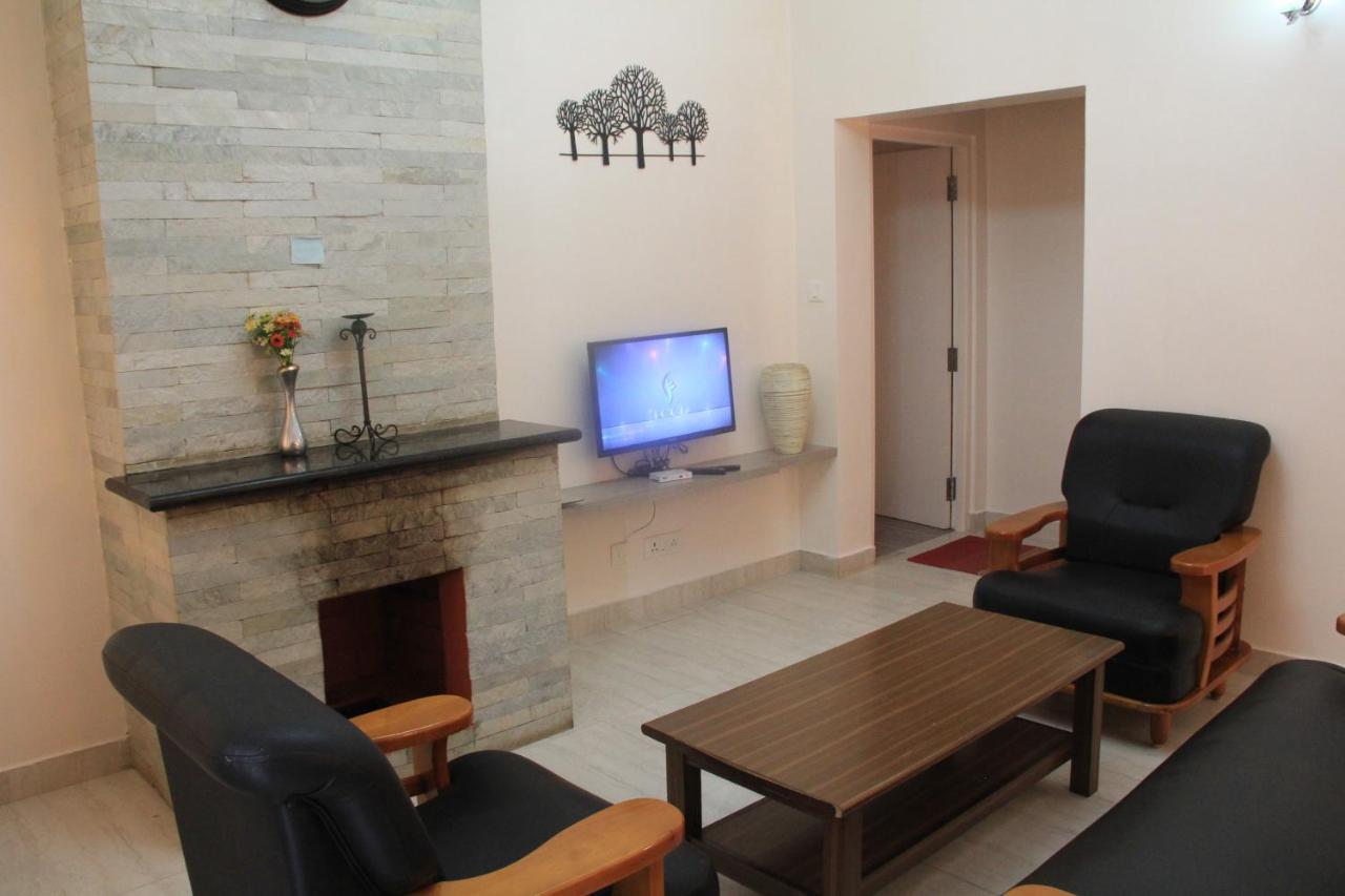 Two Seas Residence Ооти Екстериор снимка