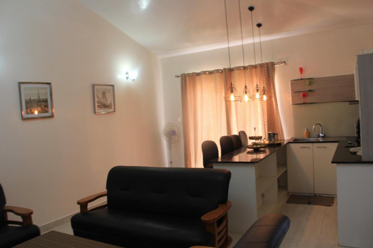 Two Seas Residence Ооти Екстериор снимка