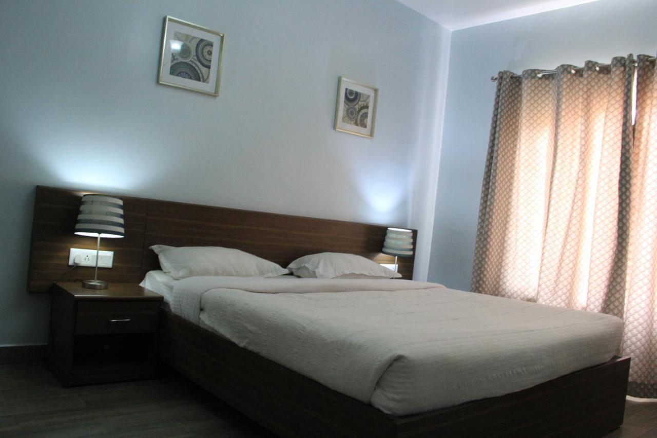 Two Seas Residence Ооти Екстериор снимка