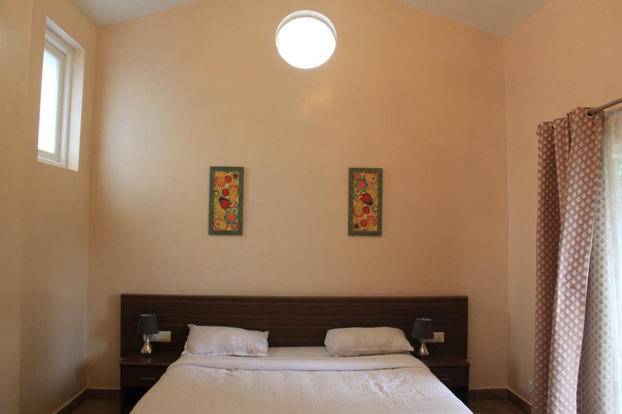 Two Seas Residence Ооти Екстериор снимка