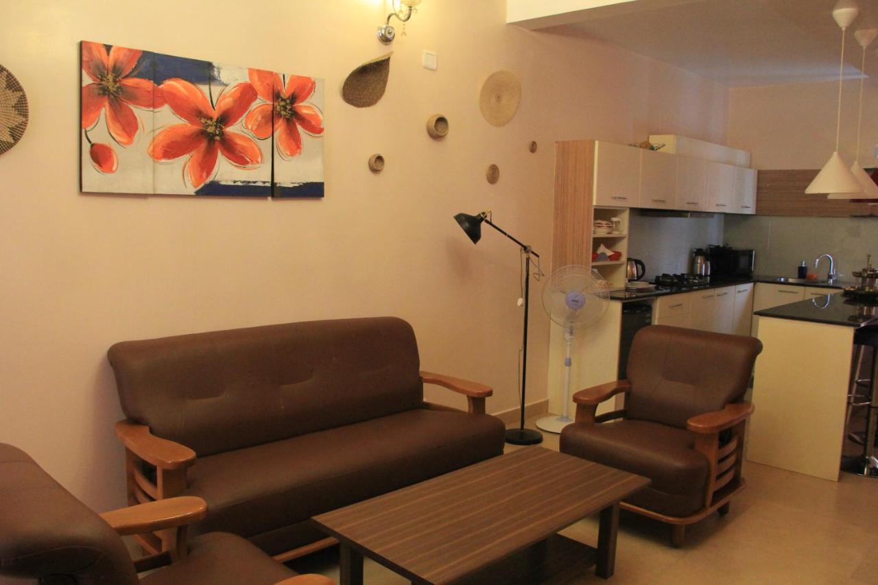 Two Seas Residence Ооти Екстериор снимка
