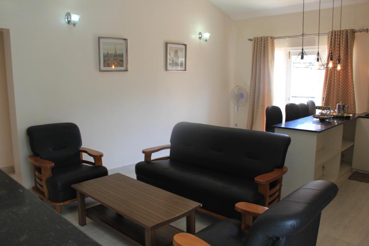 Two Seas Residence Ооти Екстериор снимка