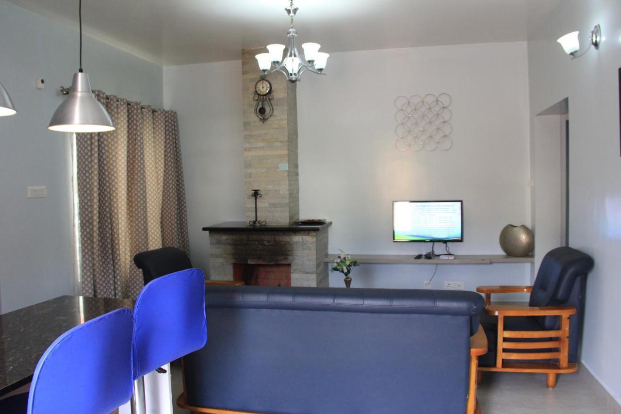 Two Seas Residence Ооти Екстериор снимка