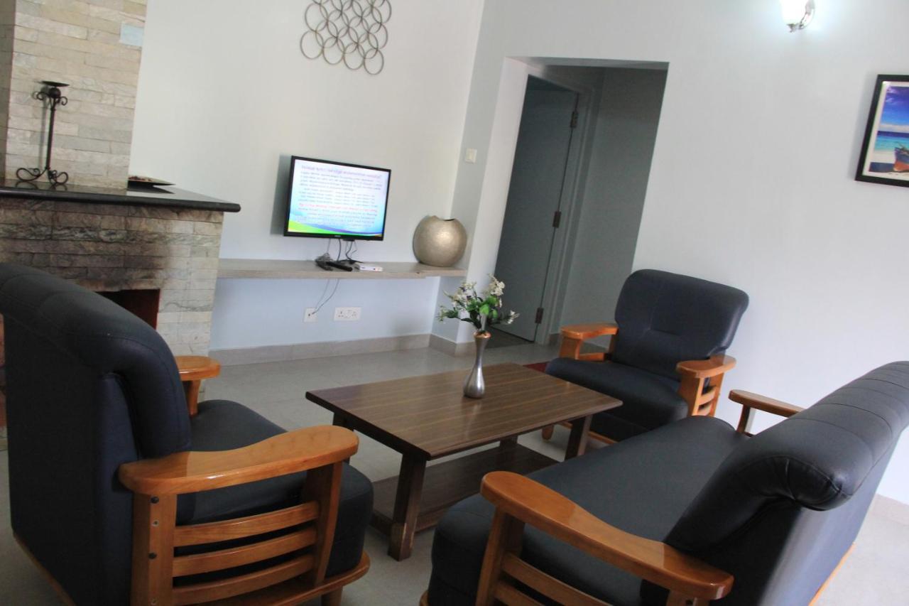 Two Seas Residence Ооти Екстериор снимка